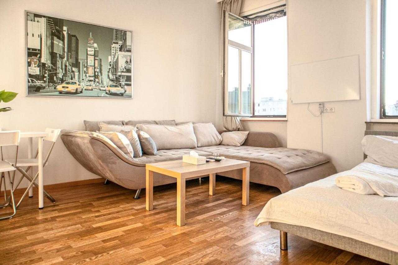 Joyful 2Br Shared Apt Near Millenium Tower & Danube River Wien Eksteriør bilde