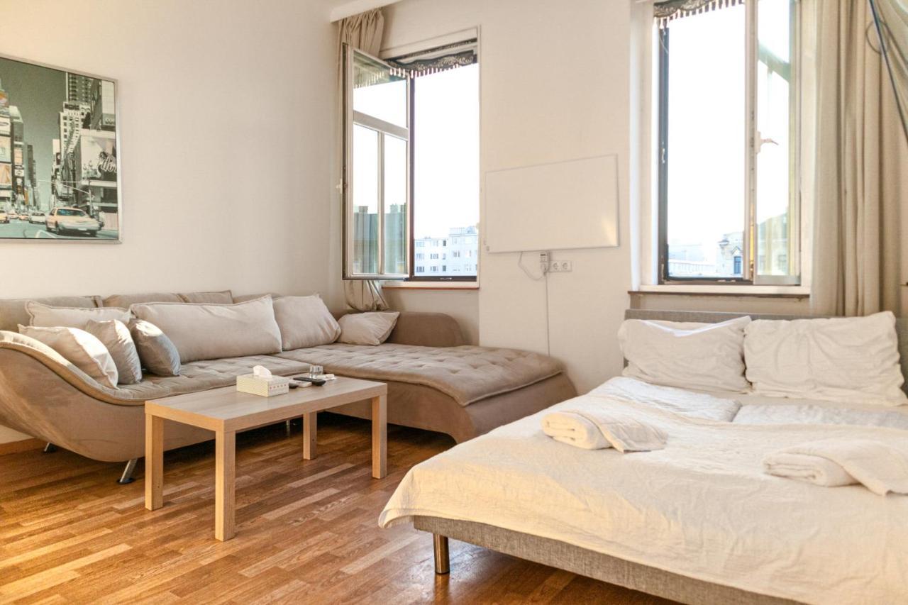 Joyful 2Br Shared Apt Near Millenium Tower & Danube River Wien Eksteriør bilde