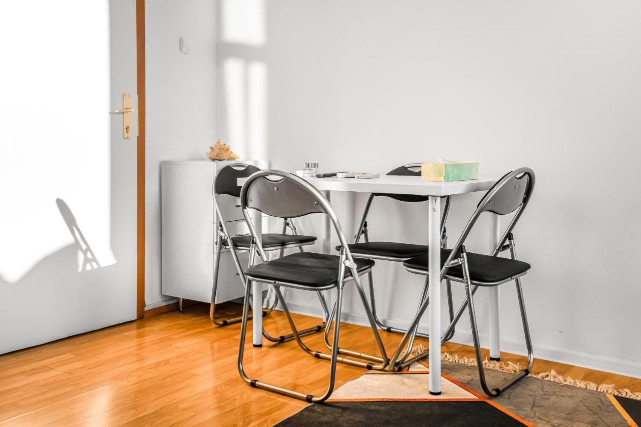 Joyful 2Br Shared Apt Near Millenium Tower & Danube River Wien Eksteriør bilde